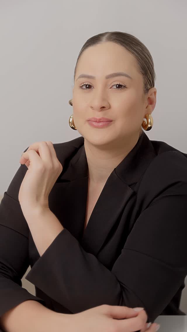 Dra. Karísia Sirotto, CRO-MT 6464